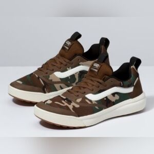 Vans UltraRange Rapidweld Sneakers Men 9.5 / Women 11 Like New Condition!!! RARE